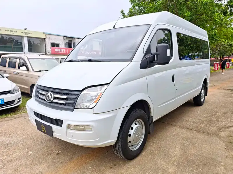 Maxus V80, 2022