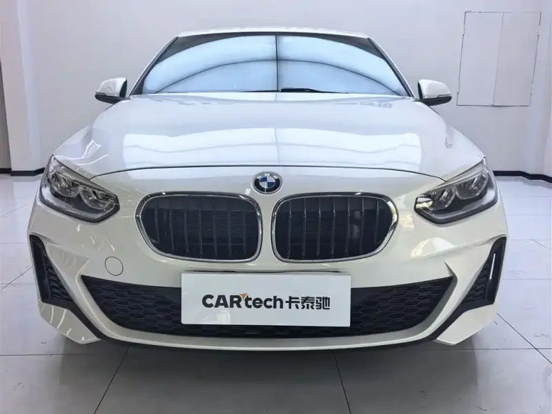 BMW 1 Series, 2021