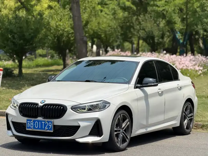 BMW 1 Series, 2021