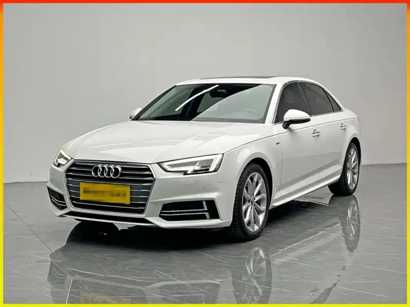 Audi A4L, 2018
