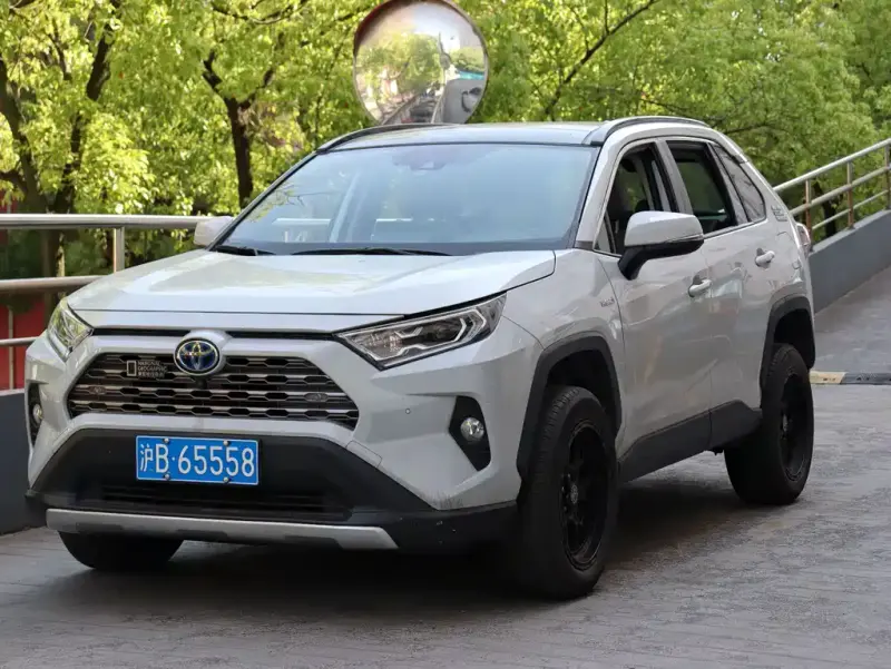 Toyota RAV4, 2020