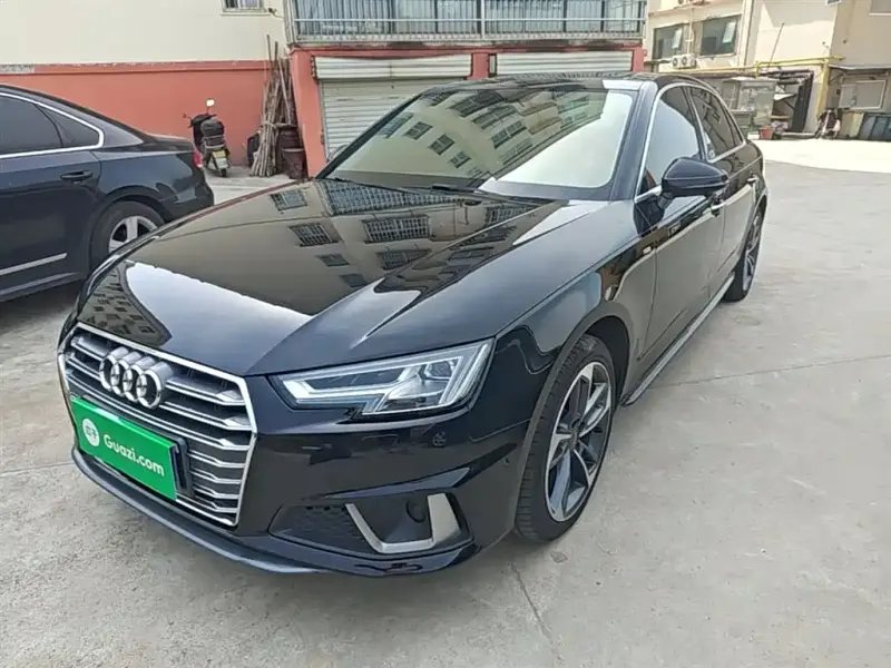 Audi A4L, 2020