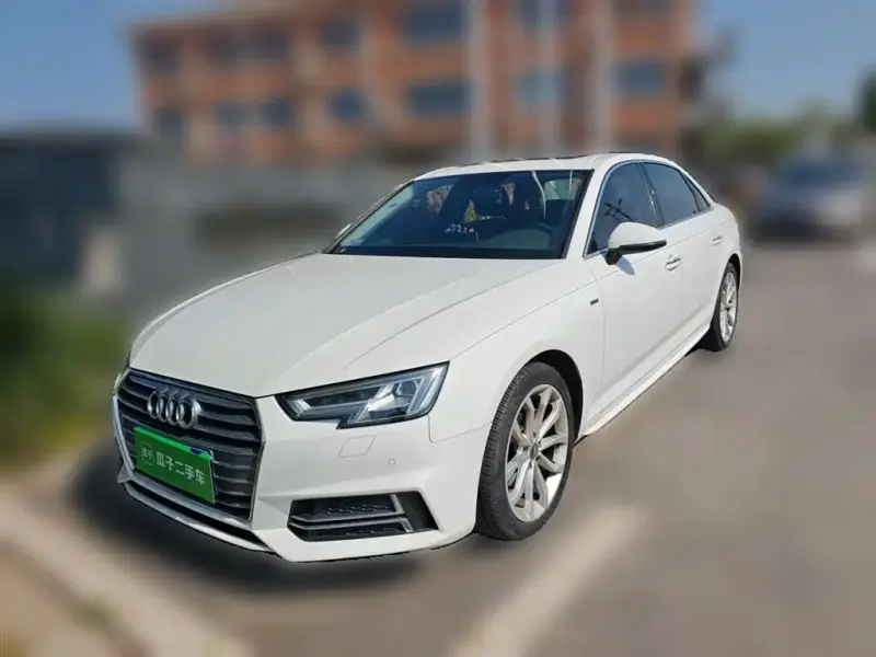 Audi A4L, 2018