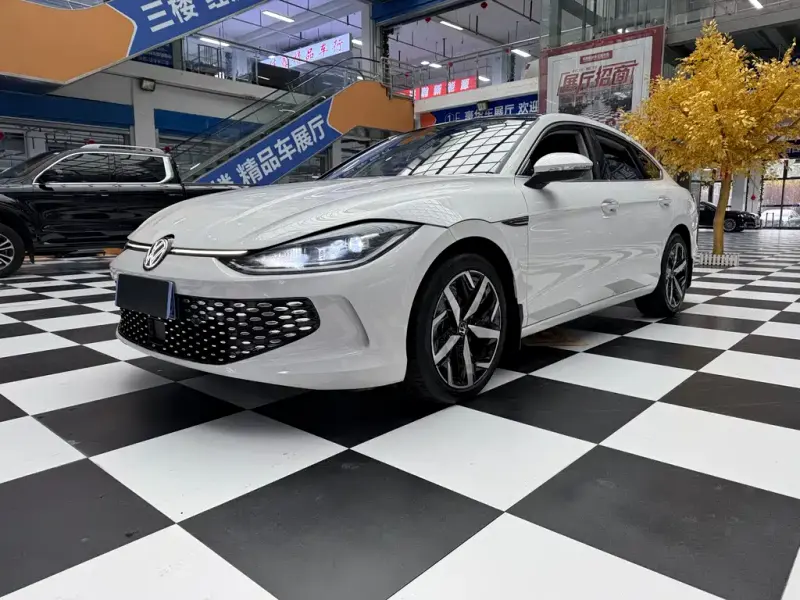 Volkswagen Lamando, 2022