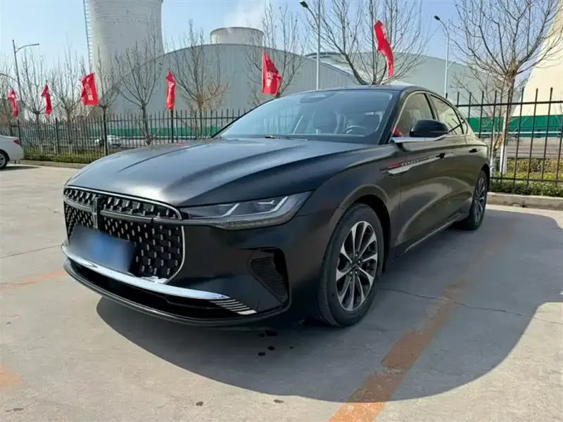 Lincoln Z, 2024