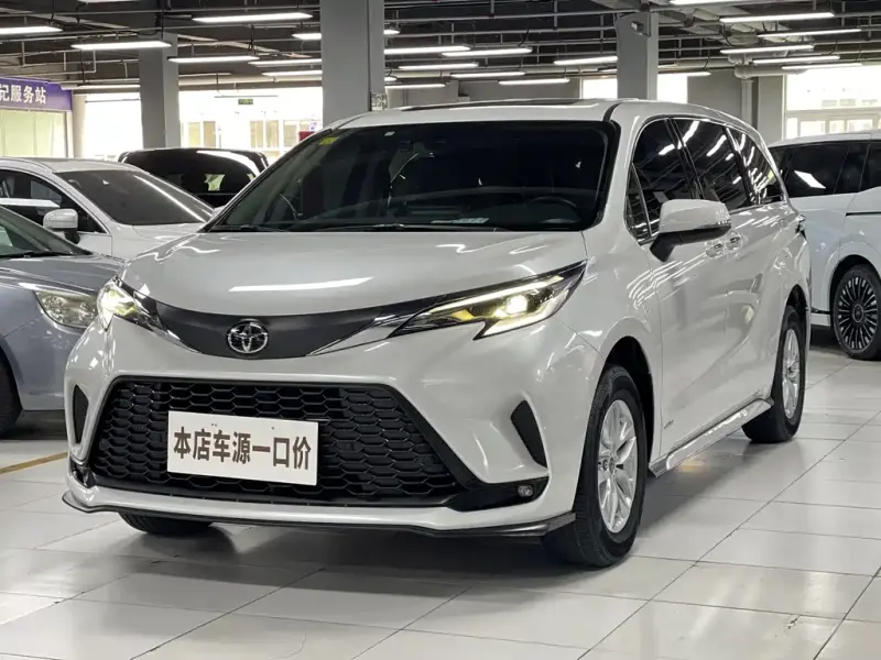 Toyota Granvia, 2024