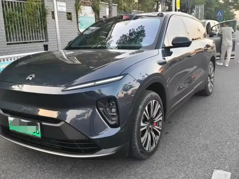 NIO ES8, 2023