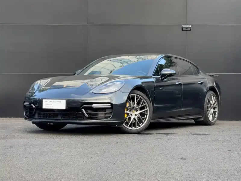 Porsche Panamera, 2021