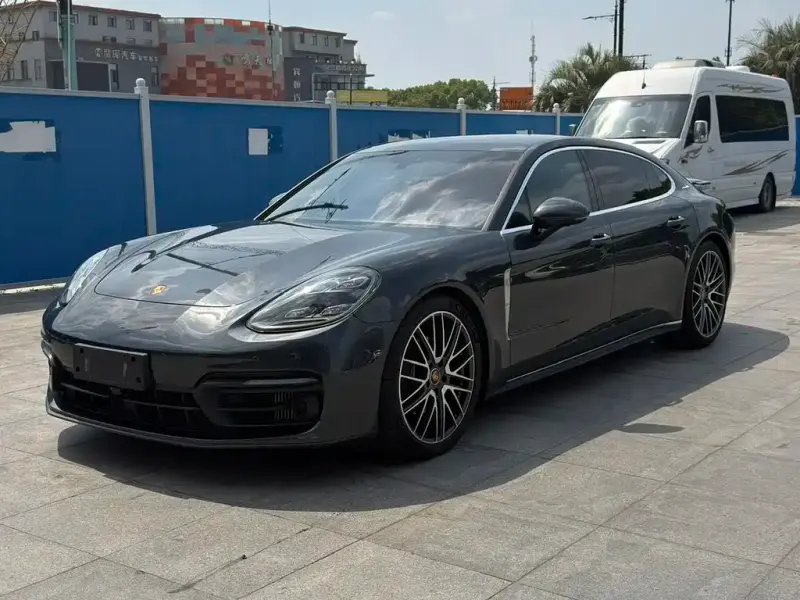 Porsche Panamera, 2021