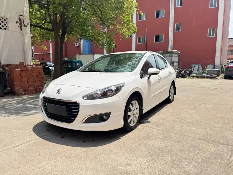 Peugeot 308, 2013