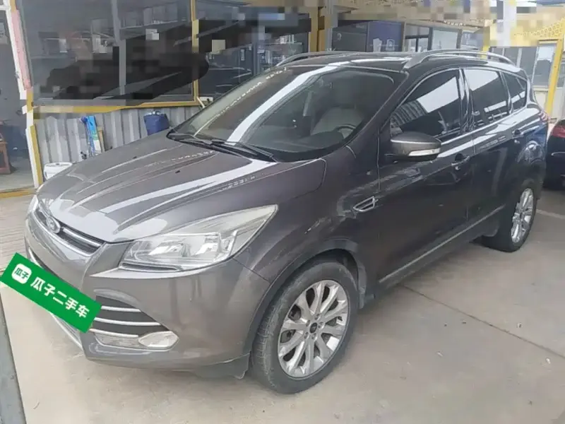 Ford Kuga, 2014