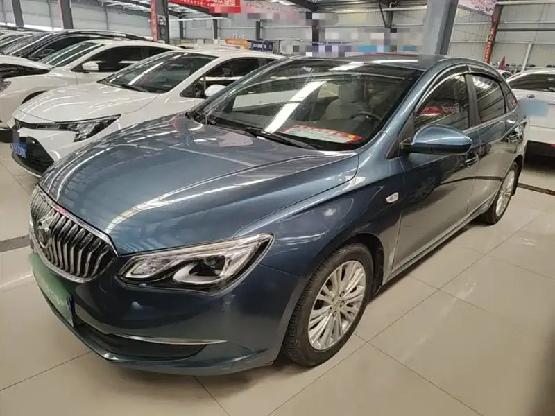 Buick Excelle, 2015