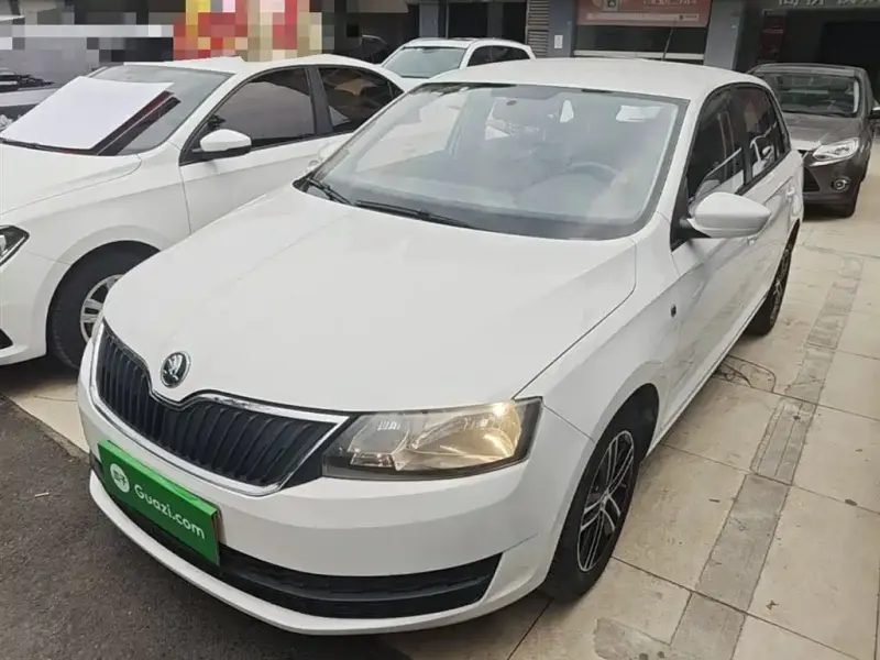 Skoda Rapid Spaceback, 2016
