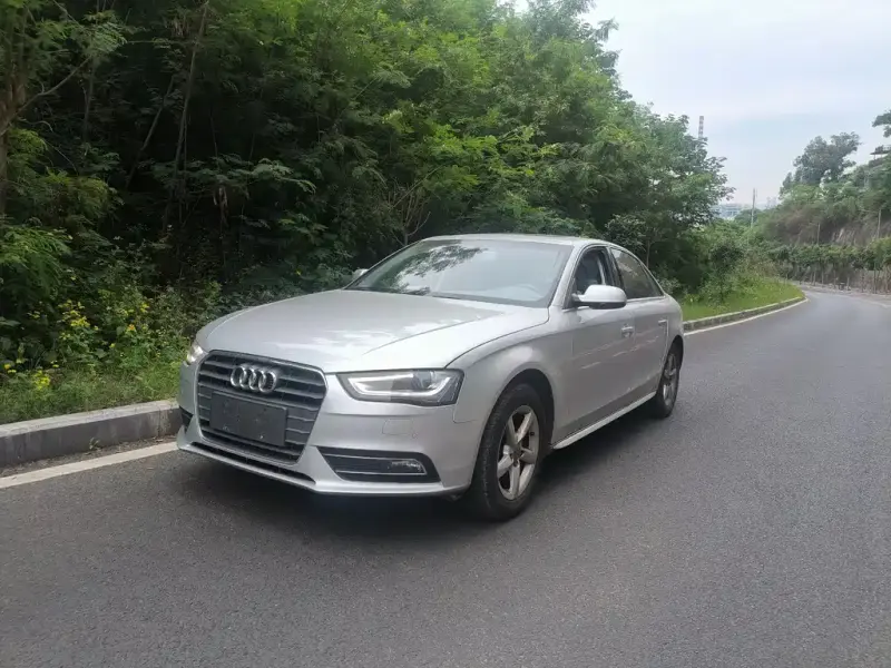 Audi A4L, 2014