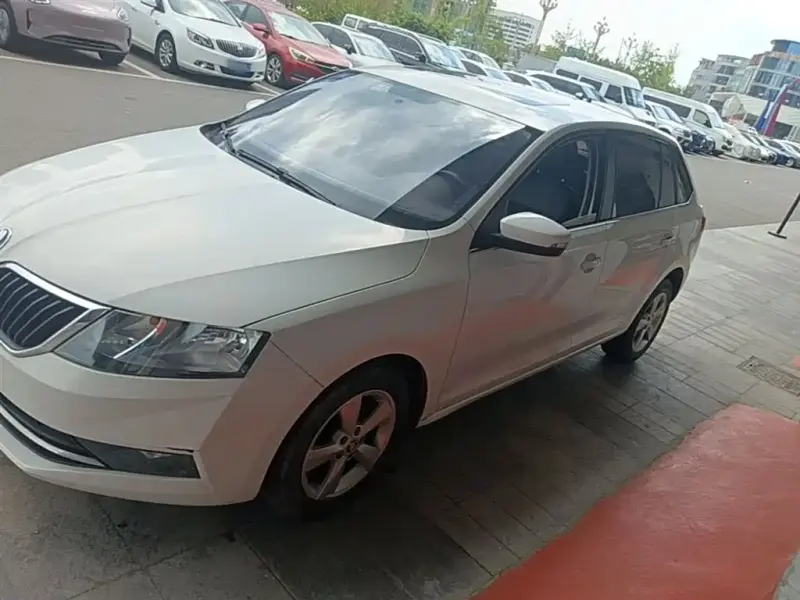 Skoda Rapid Spaceback, 2019
