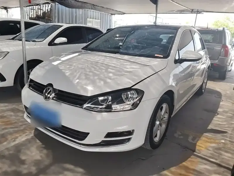 Volkswagen Golf, 2015