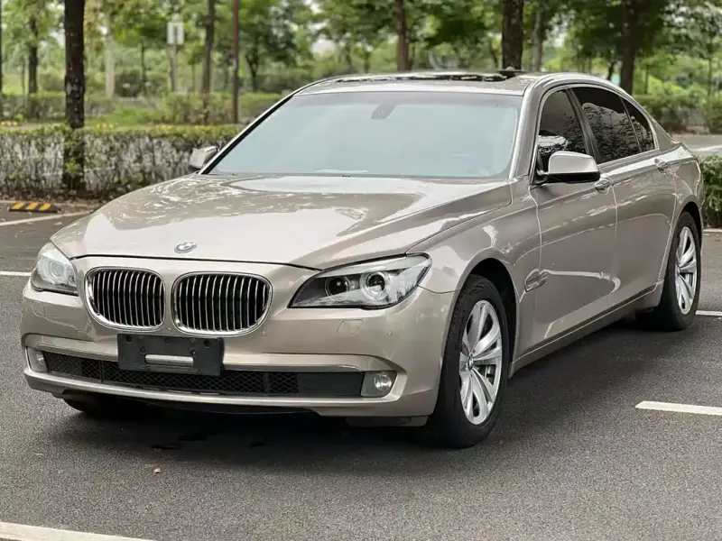 BMW 7 Series, 2011