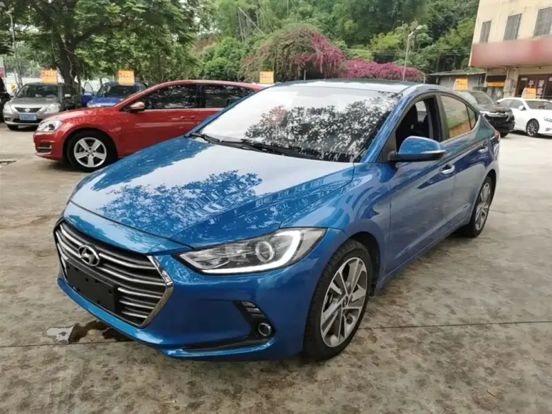 Hyundai Elantra, 2019