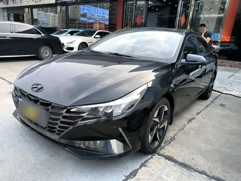 Hyundai Elantra, 2021