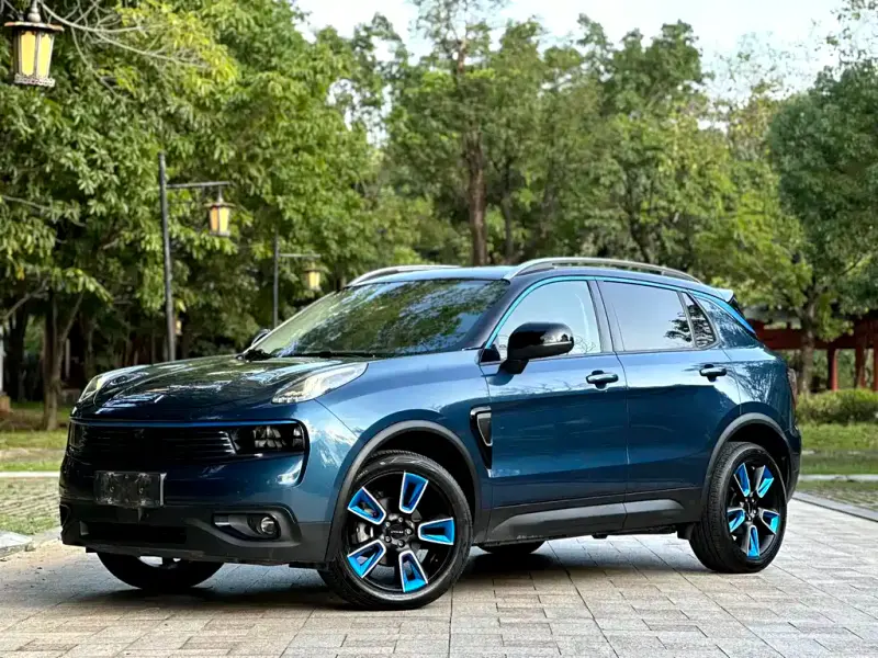 Lynk & Co 01, 2020