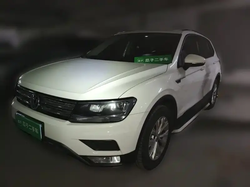 Volkswagen Tiguan L, 2018
