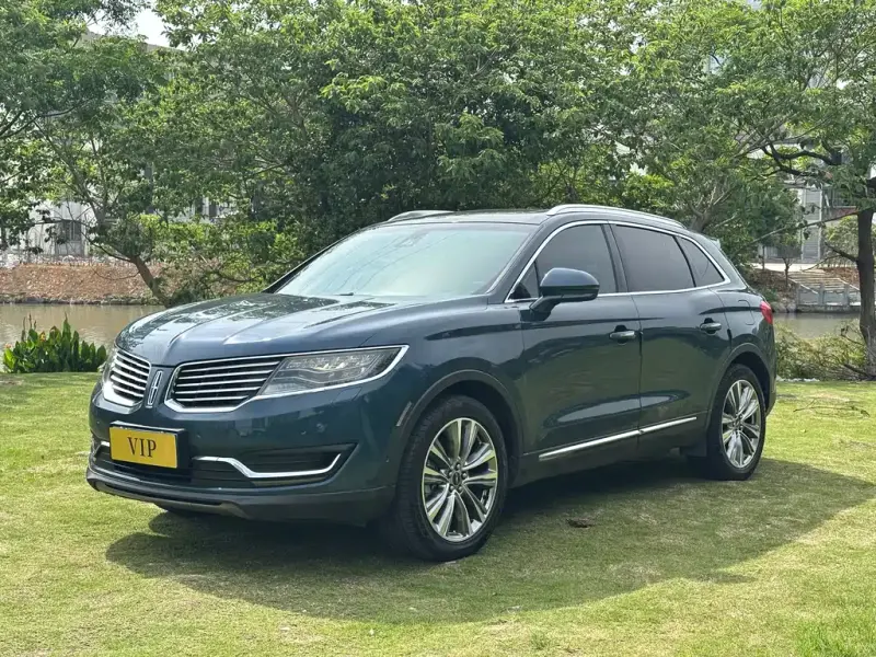 Lincoln MKX, 2017