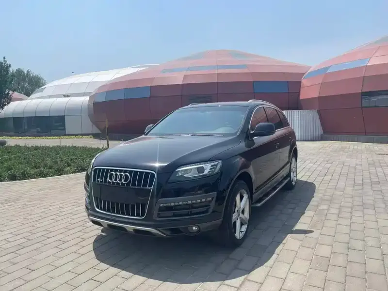 Audi Q7, 2010