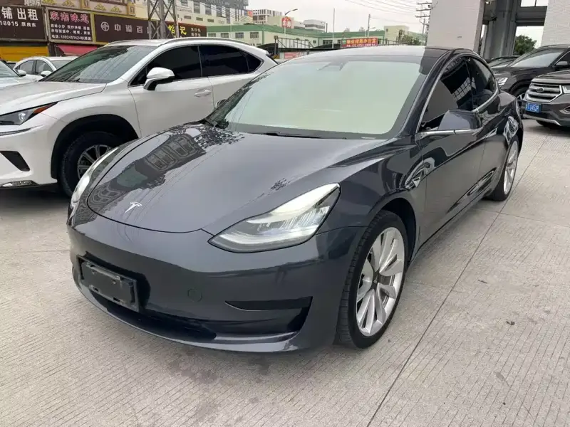 Tesla Model 3, 2020
