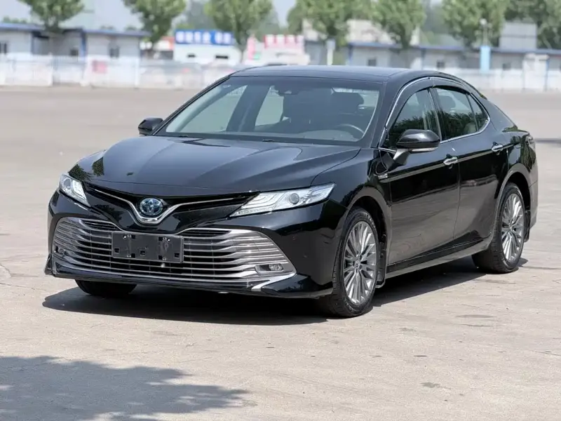 Toyota Camry, 2019