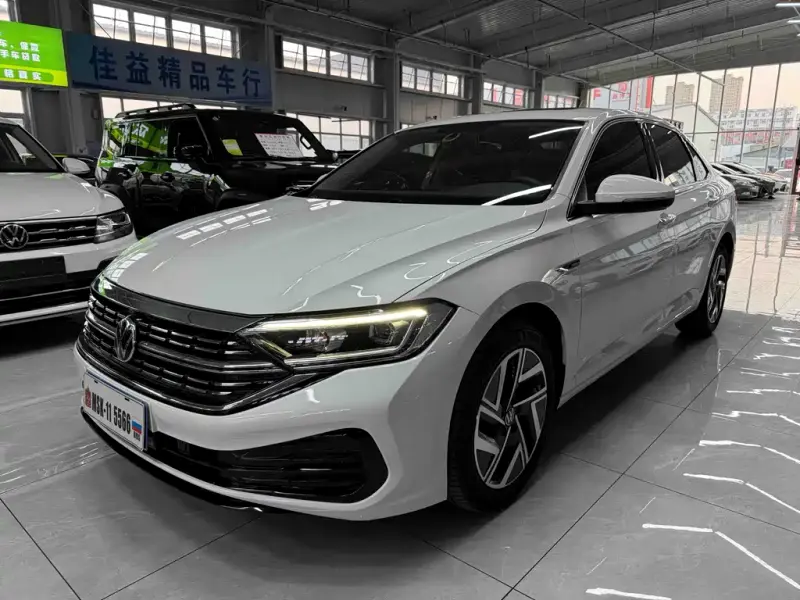 Volkswagen Sagitar, 2023