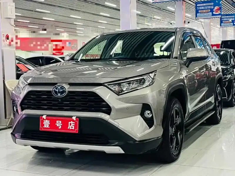 Toyota RAV4, 2021