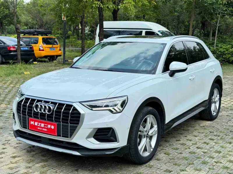 Audi Q3, 2022