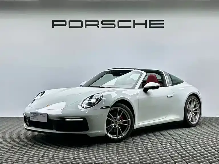 Porsche 911, 2022