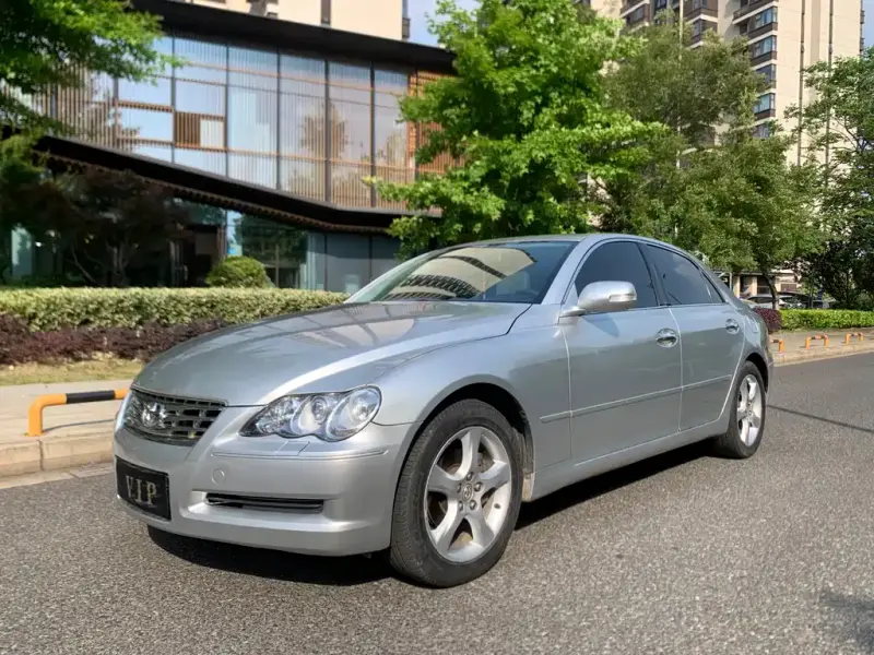 Toyota Reiz, 2010