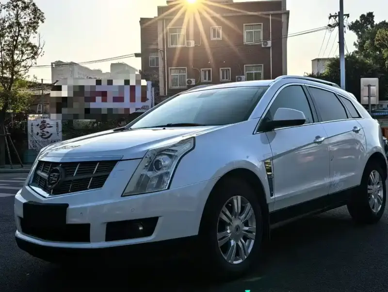 Cadillac SRX, 2012