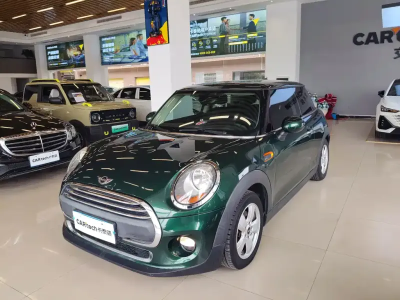 MINI Mini, 2015