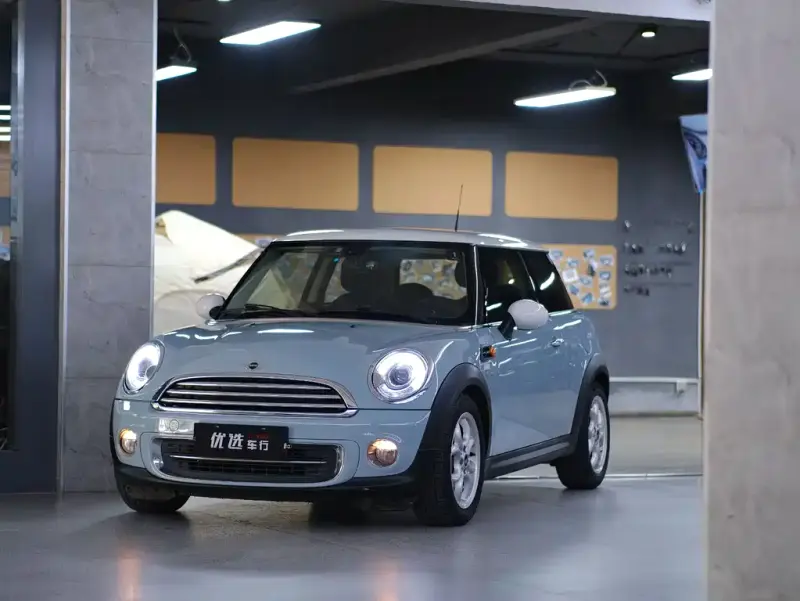 MINI Mini, 2014
