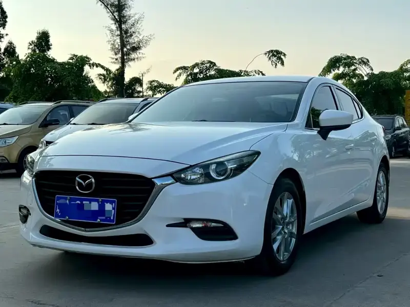 Mazda 3 Axela, 2017