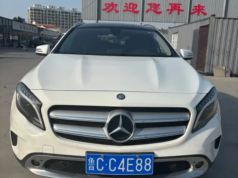 Mercedes-Benz GLA, 2016