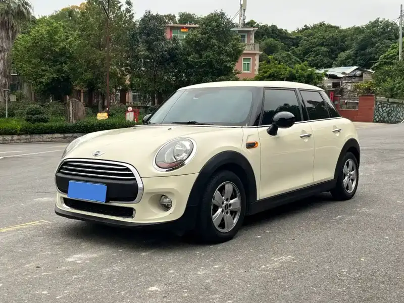 MINI Mini, 2017