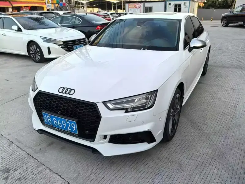 Audi A4L, 2017