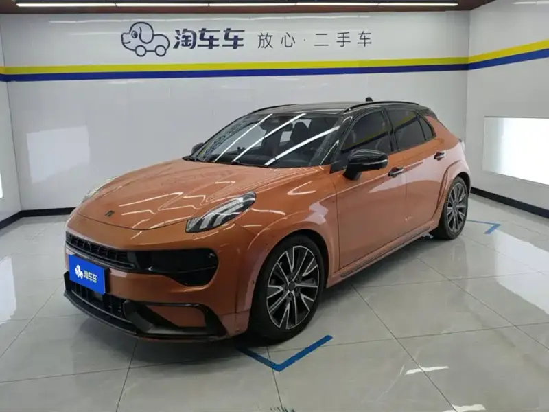 Lynk & Co 02 Hatchback, 2021