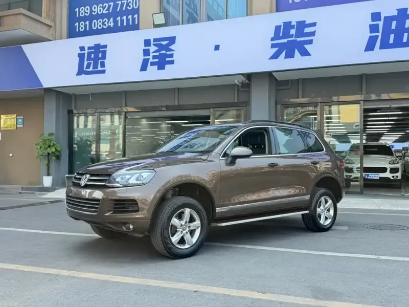 Volkswagen Touareg, 2013