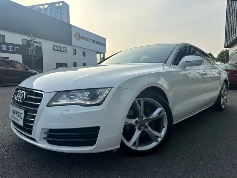 Audi A7, 2015