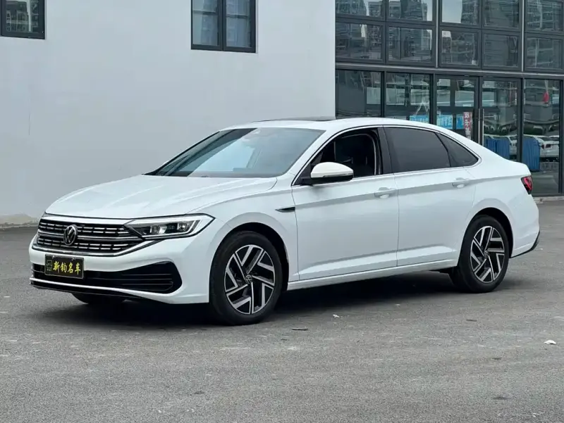 Volkswagen Sagitar, 2025