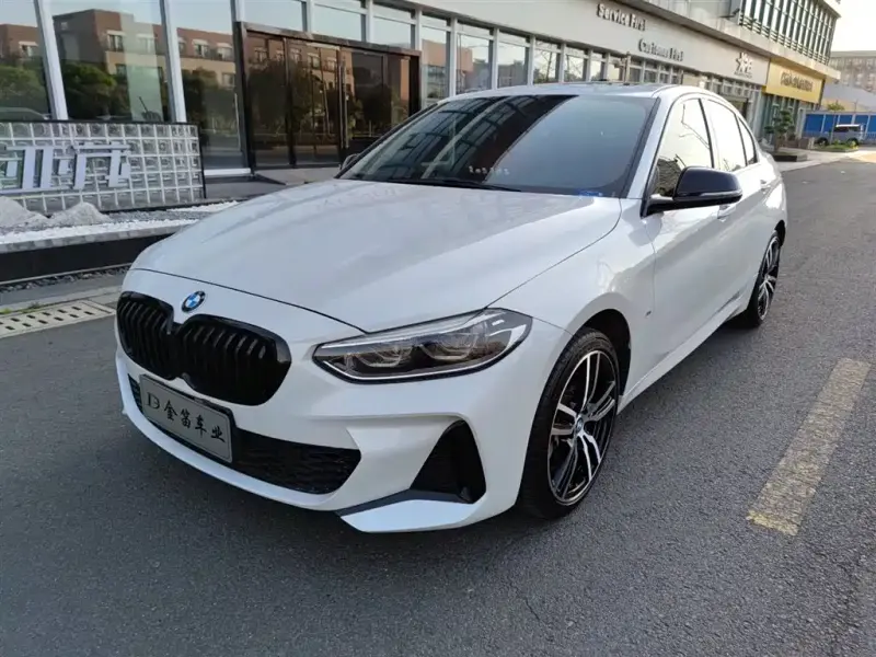 BMW 1 Series, 2021