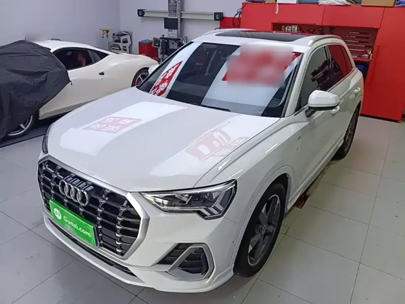 Audi Q3, 2023