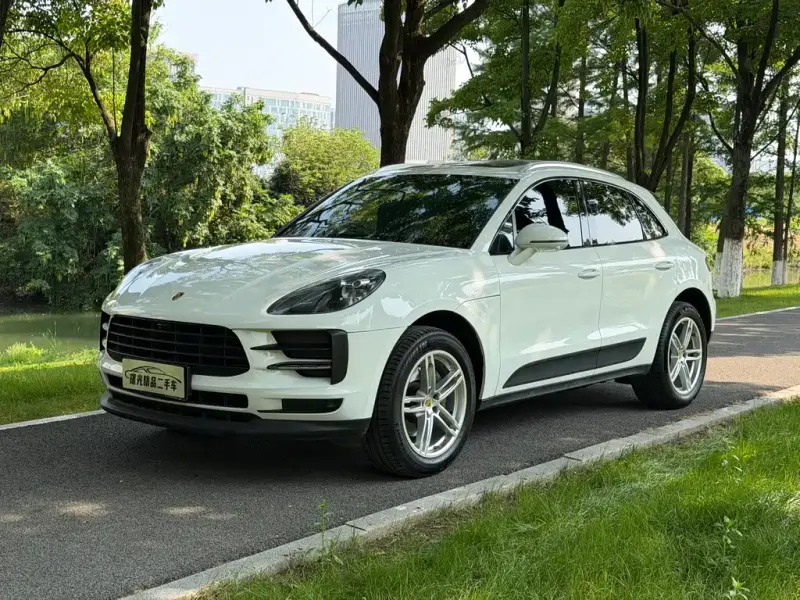 Porsche Macan, 2020