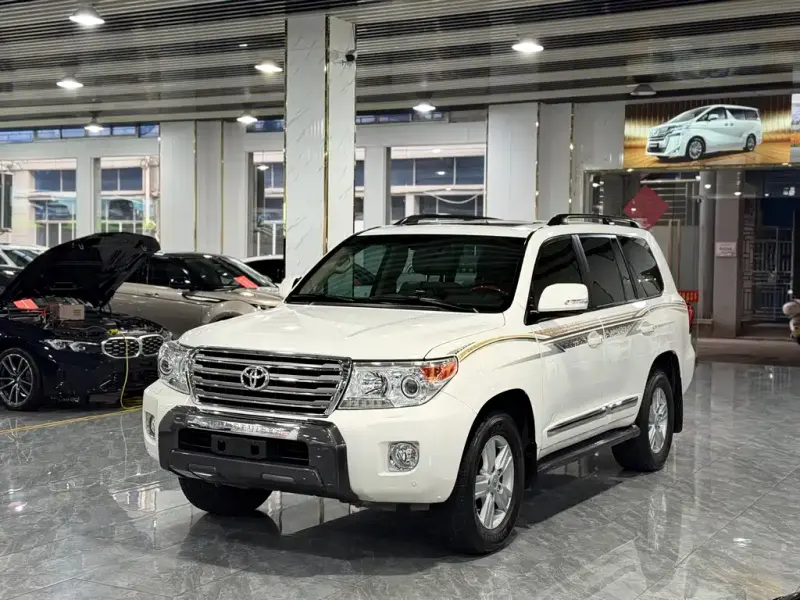 Toyota Land Cruiser, 2015