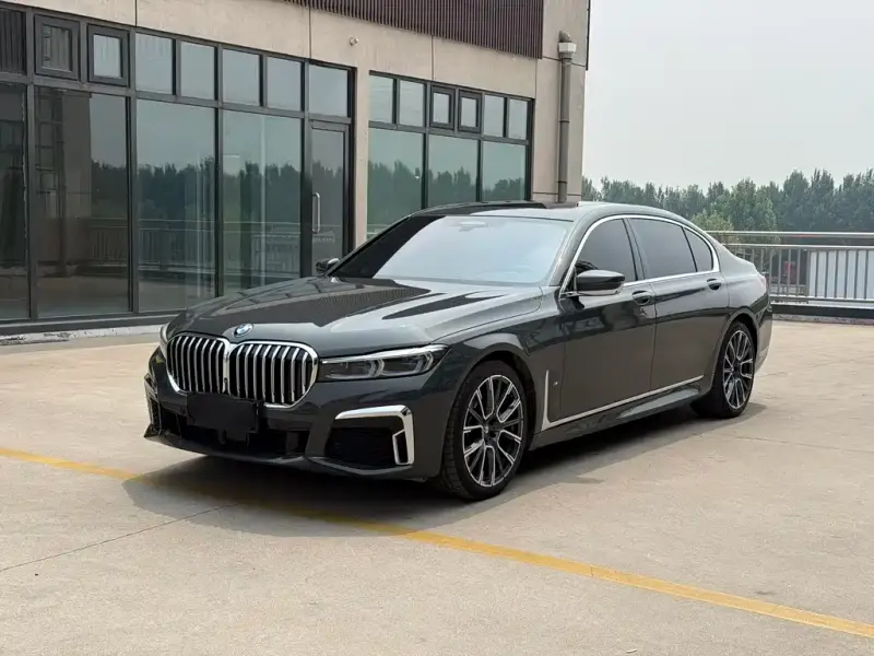 BMW 7 Series, 2022